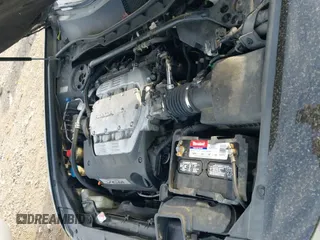 ✅ 2010 Honda Accord EX-L • VIN: 1HGCP3F83AA020182 • Lot: 43657377. Listed on IAAI with 157,457 mi. Free auction sales archive from the USA and detailed vehicle history report at DreamBid. Image 13.