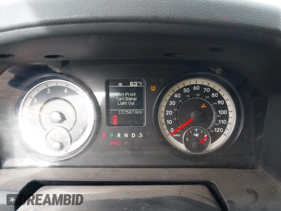 ✅ 2016 Ram 1500 Express • VIN: 1C6RR7FG5GS173304 • Lot: 41318818. Wystawiony na IAAI z przebiegiem 137 587 mil. Bezpłatny archiwum sprzedaży aukcyjnych z USA i szczegółowy raport historii pojazdu na DreamBid. Zdjęcie 7.