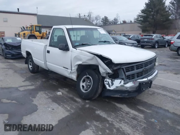✅ 1996 Chevrolet Silverado 1500 • VIN: 1GCEC14W1TZ229773 • Lot: 44118564. Wystawiony na IAAI z przebiegiem 103 328 mil. Bezpłatny archiwum sprzedaży aukcyjnych z USA i szczegółowy raport historii pojazdu na DreamBid. Zdjęcie 1.