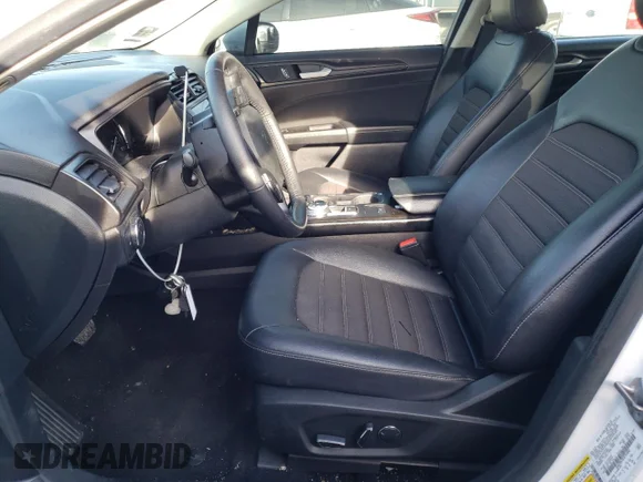 ✅ 2018 Ford Fusion SE • VIN: 3FA6P0H78JR191830 • Lot: 43488283. Wystawiony na Copart z przebiegiem 65 687 mil. Bezpłatny archiwum sprzedaży aukcyjnych z USA i szczegółowy raport historii pojazdu na DreamBid. Zdjęcie 7.