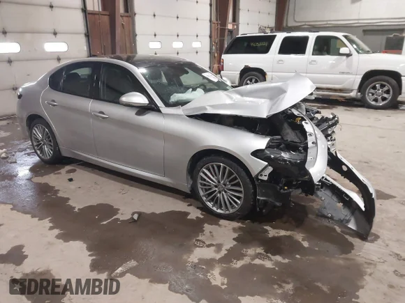 ✅ 2017 Alfa Romeo Giulia Ti • VIN: ZARFAEEN4H7538380 • Lot: 44262360. Listed on IAAI with 37,330 mi. Free auction sales archive from the USA and detailed vehicle history report at DreamBid. Image 1.