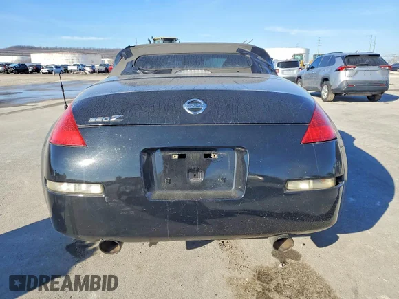 ✅ 2006 Nissan 350Z Touring • VIN: JN1AZ36A06M451719 • Lot: 76428215. Wystawiony na Copart z przebiegiem 124 195 mil. Bezpłatny archiwum sprzedaży aukcyjnych z USA i szczegółowy raport historii pojazdu na DreamBid. Zdjęcie 6.