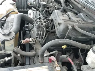 ✅ 2008 Ford Explorer Eddie Bauer • VIN: 1FMEU74E88UB22291 • Lot: 43301851. Wystawiony na IAAI z przebiegiem 247 466 mil. Bezpłatny archiwum sprzedaży aukcyjnych z USA i szczegółowy raport historii pojazdu na DreamBid. Zdjęcie 12.