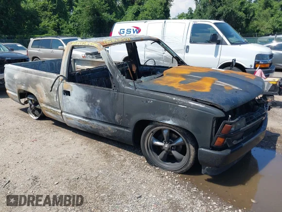 ✅ 1993 Chevrolet Silverado 1500 • VIN: 1GCDC14H9PZ104569 • Lot: 42690591. Wystawiony na IAAI z przebiegiem Nie podano. Bezpłatny archiwum sprzedaży aukcyjnych z USA i szczegółowy raport historii pojazdu na DreamBid. Zdjęcie 1.