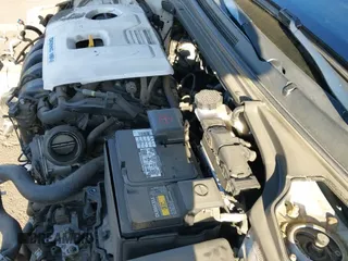 2019 Hyundai Veloster Premium z VIN KMHTG6AF3KU019356, wystawiony jako IAAI lot #41765937 z przebiegiem 120 079 mil mil oraz . Historia ofert i sprzedaży dostępna na DreamBid. Obrazek 20.