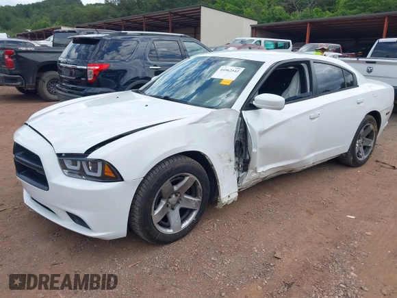 ✅ 2013 Dodge Charger Police • VIN: 2C3CDXAT9DH647960 • Lot: 44962542. Wystawiony na IAAI z przebiegiem 115 473 mil. Bezpłatny archiwum sprzedaży aukcyjnych z USA i szczegółowy raport historii pojazdu na DreamBid. Zdjęcie 2.