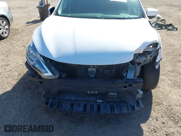 ✅ 2019 Nissan Sentra SV • VIN: 3N1AB7AP0KY415690 • Lot: 44326612. Wystawiony na IAAI z przebiegiem 152 519 mil. Bezpłatny archiwum sprzedaży aukcyjnych z USA i szczegółowy raport historii pojazdu na DreamBid. Zdjęcie 6.
