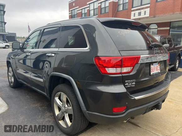 ✅ 2011 Jeep Grand Cherokee Limited • VIN: 1J4RR5GT3BC603675 • Lot: 44084154. Wystawiony na IAAI z przebiegiem 171 664 mil. Bezpłatny archiwum sprzedaży aukcyjnych z USA i szczegółowy raport historii pojazdu na DreamBid. Zdjęcie 3.