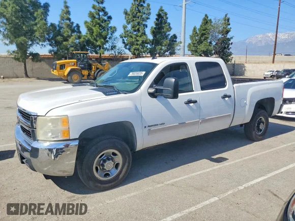 ✅ 2008 Chevrolet Silverado 2500HD 2LT • VIN: 1GCHC23K18F123365 • Lot: 79020035. Listed on Copart with 331,998 mi. Free auction sales archive from the USA and detailed vehicle history report at DreamBid. Image 1.