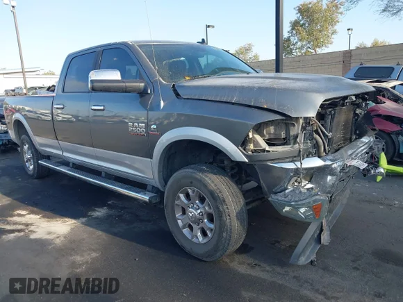 ✅ 2013 Ram 2500 Laramie • VIN: 3C6UR5KL1DG584607 • Лот: 45254948. Опубликован ранее на IAAI с пробегом 250 605 миль. Бесплатный доступ к архиву аукционных продаж из США и подробный отчёт об истории автомобиля на DreamBid. Изображение 1.