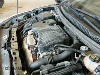 ✅ 2019 Chevrolet Cruze LT • VIN: 1G1BE5SM8K7139173 • Lot: 42255981. Wystawiony na IAAI z przebiegiem 154 876 mil mil. Skorzystaj z bezpłatnego archiwum sprzedaży aukcyjnych z USA i zobacz szczegółowy raport historii pojazdu na DreamBid. Zdjęcie 19.