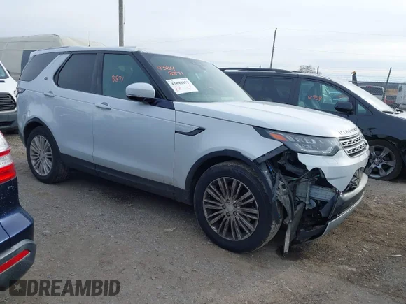 ✅ 2017 Land Rover Discovery HSE Luxury • VIN: SALRHBBK3HA015486 • Lot: 43848871. Wystawiony na IAAI z przebiegiem 110 937 mil. Bezpłatny archiwum sprzedaży aukcyjnych z USA i szczegółowy raport historii pojazdu na DreamBid. Zdjęcie 1.