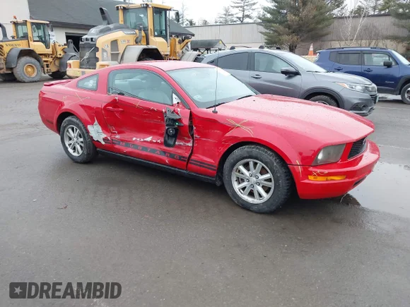 ✅ 2007 Ford Mustang Deluxe • VIN: 1ZVFT80N775330434 • Lot: 44558708. Listed on IAAI with 145,805 mi. Free auction sales archive from the USA and detailed vehicle history report at DreamBid. Image 1.
