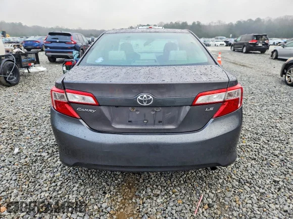 ✅ 2014 Toyota Camry SE • VIN: 4T1BF1FK0EU387652 • Lot: 74403695. Wystawiony na Copart z przebiegiem 206 514 mil. Bezpłatny archiwum sprzedaży aukcyjnych z USA i szczegółowy raport historii pojazdu na DreamBid. Zdjęcie 6.