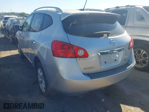 ✅ 2011 Nissan Rogue SV • VIN: JN8AS5MV2BW672695 • Лот: 45302541. Опубліковано раніше на IAAI з пробігом 133 415 миль. Безкоштовний доступ до архіву аукціонних продажів зі США та докладний звіт про історію автомобіля на DreamBid. Зображення 3.
