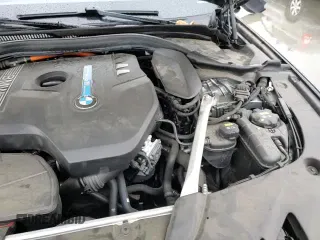 ✅ 2019 BMW 5 Series 530e • VIN: WBAJA9C56KB393388 • Лот: 81776205. Опубликован ранее на Copart с пробегом 71 100 миль. Бесплатный доступ к архиву аукционных продаж из США и подробный отчёт об истории автомобиля на DreamBid. Изображение 13.