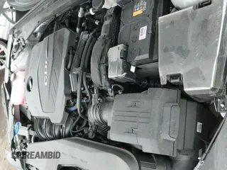 ✅ 2025 Kia K5 GT-Line • VIN: KNAG64J78S5283119 • Lot: 43033863. Wystawiony na IAAI z przebiegiem 6 462 mil. Bezpłatny archiwum sprzedaży aukcyjnych z USA i szczegółowy raport historii pojazdu na DreamBid. Zdjęcie 20.