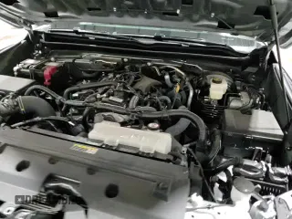 ✅ 2025 Toyota Tacoma SR5 • VIN: 3TMLB5JN3SM112760 • Lot: 91984305. Wystawiony na Copart z przebiegiem 8 832 mil. Bezpłatny archiwum sprzedaży aukcyjnych z USA i szczegółowy raport historii pojazdu na DreamBid. Zdjęcie 13.