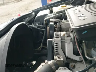 ✅ 2008 Jeep Grand Cherokee Laredo • VIN: 1J8GR48K28C142158 • Lot: 43688969. Wystawiony na IAAI z przebiegiem 242 556 mil. Bezpłatny archiwum sprzedaży aukcyjnych z USA i szczegółowy raport historii pojazdu na DreamBid. Zdjęcie 12.