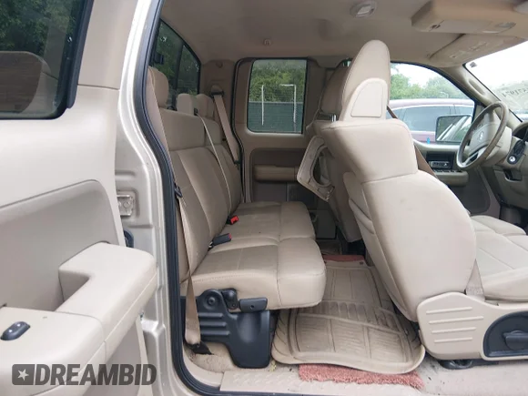 ✅ 2007 Ford F-150 XLT • VIN: 1FTPX14V17FA98811 • Lot: 45571974. Listed on IAAI with 122,388 mi. Free auction sales archive from the USA and detailed vehicle history report at DreamBid. Image 8.