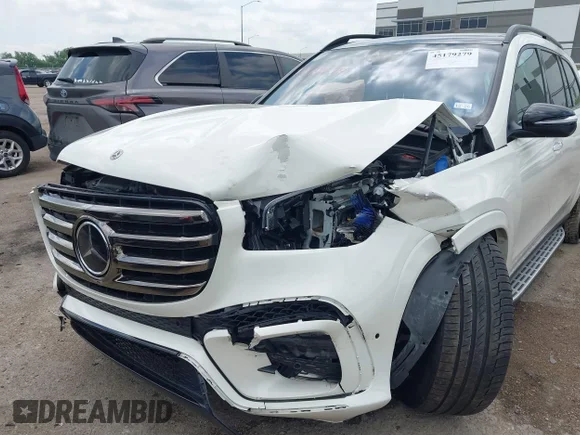 ✅ 2024 Mercedes-Benz GLS 580 • VIN: 4JGFF8FE0RB125880 • Lot: 45179279. Wystawiony na IAAI z przebiegiem 29 885 mil. Bezpłatny archiwum sprzedaży aukcyjnych z USA i szczegółowy raport historii pojazdu na DreamBid. Zdjęcie 6.