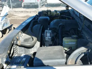 ✅ 2002 Chevrolet Silverado 1500 LS • VIN: 2GCEK19T121244959 • Lot: 43494968. Listed on IAAI with 297,639 mi. Free auction sales archive from the USA and detailed vehicle history report at DreamBid. Image 22.