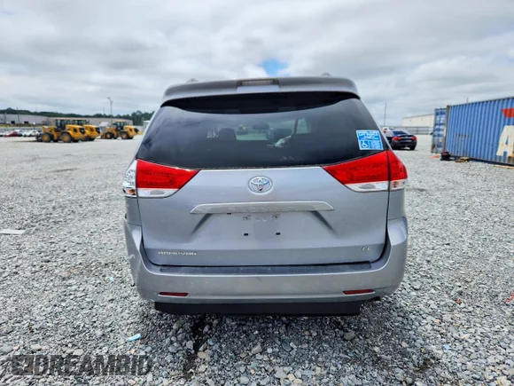 ✅ 2012 Toyota Sienna LE • VIN: 5TDKK3DC4CS226357 • Lot: 53619826. Listed on Copart with 66,566 mi. Free auction sales archive from the USA and detailed vehicle history report at DreamBid. Image 6.