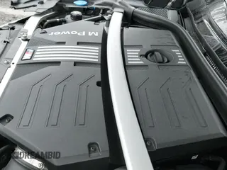 ✅ 2021 BMW X4 M • VIN: 5YMUJ0C01M9F26207 • Lot: 41502307. Listed on IAAI with 31,995 mi. Free auction sales archive from the USA and detailed vehicle history report at DreamBid. Image 20.