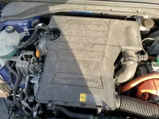 ✅ 2019 Hyundai Ioniq • VIN: KMHC65LD3KU159724 • Lot: 43084935. Wystawiony na Copart z przebiegiem 111 112 mil. Bezpłatny archiwum sprzedaży aukcyjnych z USA i szczegółowy raport historii pojazdu na DreamBid. Zdjęcie 14.