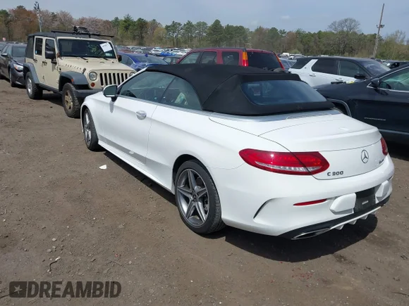 ✅ 2017 Mercedes-Benz C 300 • VIN: WDDWK4KB2HF533962 • Лот: 44973621. Опубліковано раніше на IAAI з пробігом 39 225 миль. Безкоштовний доступ до архіву аукціонних продажів зі США та докладний звіт про історію автомобіля на DreamBid. Зображення 3.