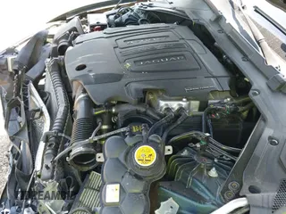 ✅ 2017 Jaguar XE 35t Premium • VIN: SAJAD4BV6HA959709 • Lot: 42470260. Wystawiony na IAAI z przebiegiem 110 851 mil. Bezpłatny archiwum sprzedaży aukcyjnych z USA i szczegółowy raport historii pojazdu na DreamBid. Zdjęcie 23.