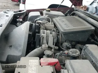 ✅ 2007 Jeep Commander Sport • VIN: 1J8HH48P97C555650 • Lot: 43522243. Listed on IAAI with 261,316 mi. Free auction sales archive from the USA and detailed vehicle history report at DreamBid. Image 20.