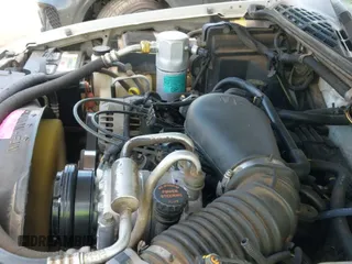 ✅ 1998 GMC Jimmy SLS • VIN: 1GKCS13W3W2558763 • Лот: 43211213. Опубликован ранее на IAAI с пробегом 118 627 миль. Бесплатный доступ к архиву аукционных продаж из США и подробный отчёт об истории автомобиля на DreamBid. Изображение 12.