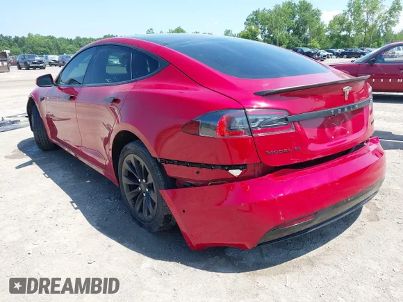 ✅ 2017 Tesla Model S 100D • VIN: 5YJSA1E46HF183568 • Lot: 42626561. Listed on IAAI with 110,606 mi. Free auction sales archive from the USA and detailed vehicle history report at DreamBid. Image 3.