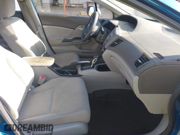 ✅ 2012 Honda Civic LX • VIN: 2HGFB2F52CH568805 • Lot: 44986093. Wystawiony na IAAI z przebiegiem 244 729 mil. Bezpłatny archiwum sprzedaży aukcyjnych z USA i szczegółowy raport historii pojazdu na DreamBid. Zdjęcie 5.
