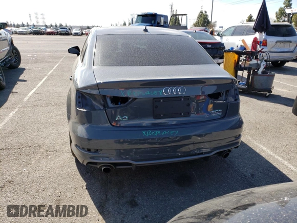 ✅ 2018 Audi A3 Premium Plus • VIN: WAUJ8GFF6J1030887 • Lot: 41738003. Wystawiony na Copart z przebiegiem 37 951 mil. Bezpłatny archiwum sprzedaży aukcyjnych z USA i szczegółowy raport historii pojazdu na DreamBid. Zdjęcie 6.