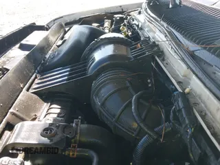 ✅ 2012 Ford Econoline Passenger XLT • VIN: 1FBNE3BL3CDA91413 • Lot: 43546751. Wystawiony na IAAI z przebiegiem 113 887 mil. Bezpłatny archiwum sprzedaży aukcyjnych z USA i szczegółowy raport historii pojazdu na DreamBid. Zdjęcie 19.