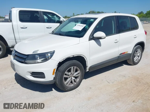 ✅ 2012 Volkswagen Tiguan S • VIN: WVGAV7AX0CW569289 • Лот: 44882680. Опубліковано раніше на IAAI з пробігом 196 768 миль. Безкоштовний доступ до архіву аукціонних продажів зі США та докладний звіт про історію автомобіля на DreamBid. Зображення 2.
