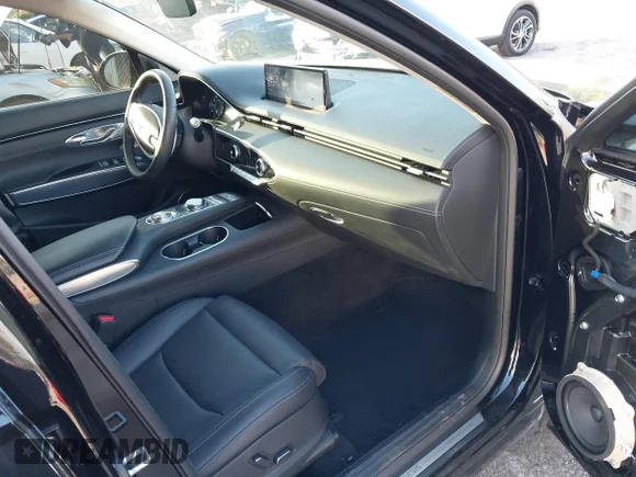 ✅ 2024 Genesis GV70 2.5T • VIN: 5NMMADTB5RH006750 • Lot: 43718307. Wystawiony na IAAI z przebiegiem 20 592 mil. Bezpłatny archiwum sprzedaży aukcyjnych z USA i szczegółowy raport historii pojazdu na DreamBid. Zdjęcie 5.