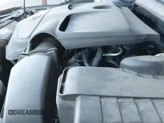 ✅ 2017 Infiniti QX30 Sport • VIN: SJKCH5CP7HA033365 • Lot: 42542992. Wystawiony na IAAI z przebiegiem 128 064 mil. Bezpłatny archiwum sprzedaży aukcyjnych z USA i szczegółowy raport historii pojazdu na DreamBid. Zdjęcie 19.