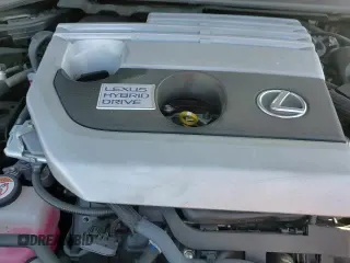 ✅ 2021 Lexus UX 250h • VIN: JTHP9JBH4M2047344 • Lot: 91311505. Wystawiony na Copart z przebiegiem 31 890 mil. Bezpłatny archiwum sprzedaży aukcyjnych z USA i szczegółowy raport historii pojazdu na DreamBid. Zdjęcie 15.