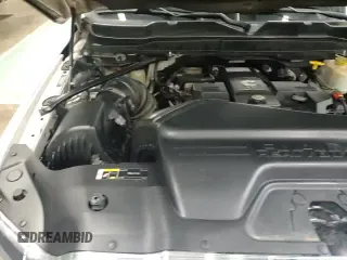 ✅ 2020 Ram 5500 • VIN: 3C7WRMEL3LG105371 • Lot: 94948965. Wystawiony na Copart z przebiegiem 96 053 mil. Bezpłatny archiwum sprzedaży aukcyjnych z USA i szczegółowy raport historii pojazdu na DreamBid. Zdjęcie 13.