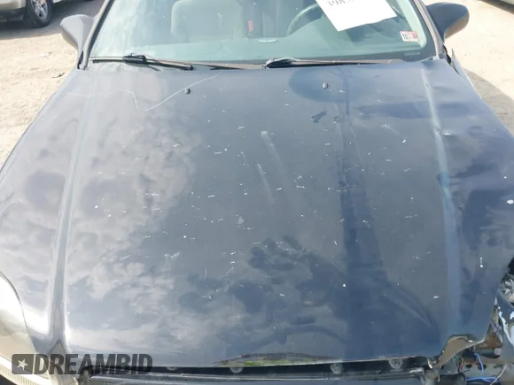 ✅ 1998 Honda Civic CX • VIN: 2HGEJ6321WH112881 • Lot: 39855441. Wystawiony na IAAI z przebiegiem 197 139 mil. Bezpłatny archiwum sprzedaży aukcyjnych z USA i szczegółowy raport historii pojazdu na DreamBid. Zdjęcie 10.