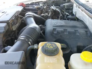 ✅ 2017 Ford Expedition Platinum • VIN: 1FMJU1MT5HEA25988 • Lot: 42577390. Wystawiony na IAAI z przebiegiem 185 037 mil. Bezpłatny archiwum sprzedaży aukcyjnych z USA i szczegółowy raport historii pojazdu na DreamBid. Zdjęcie 21.