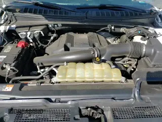 ✅ 2020 Ford Expedition XLT • VIN: 1FMJU1JT9LEA40944 • Lot: 84200895. Listed on Copart with 74,468 mi. Free auction sales archive from the USA and detailed vehicle history report at DreamBid. Image 16.