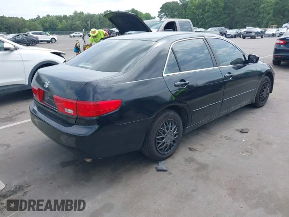 ✅ 2005 Honda Accord LX • VIN: 1HGCM56455A030686 • Lot: 45418073. Wystawiony na IAAI z przebiegiem 218 849 mil. Bezpłatny archiwum sprzedaży aukcyjnych z USA i szczegółowy raport historii pojazdu na DreamBid. Zdjęcie 4.