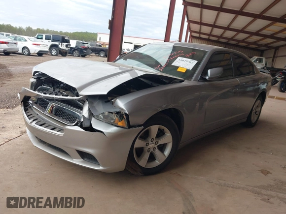 ✅ 2014 Dodge Charger SE • VIN: 2C3CDXBG5EH342569 • Lot: 44029762. Wystawiony na IAAI z przebiegiem 144 382 mil. Bezpłatny archiwum sprzedaży aukcyjnych z USA i szczegółowy raport historii pojazdu na DreamBid. Zdjęcie 2.