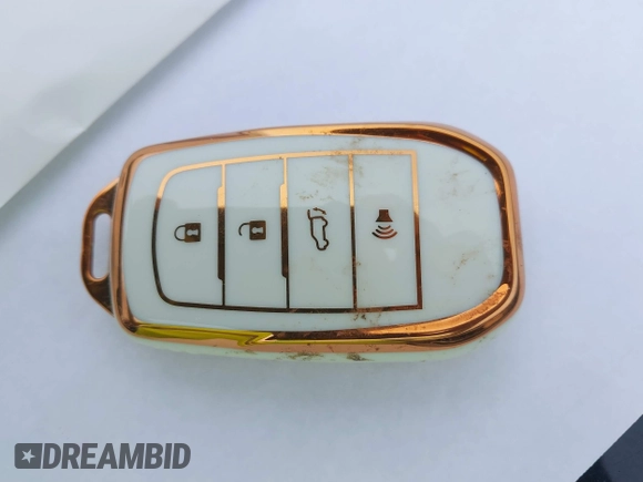 ✅ 2025 Toyota Highlander Hybrid XLE • VIN: 5TDACAB55SS038480 • Lot: 42712715. Wystawiony na IAAI z przebiegiem 10 932 mil. Bezpłatny archiwum sprzedaży aukcyjnych z USA i szczegółowy raport historii pojazdu na DreamBid. Zdjęcie 11.