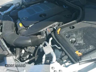 ✅ 2022 Mercedes-Benz E 350 • VIN: W1KZF8DB2NB098031 • Lot: 43679792. Listed on IAAI with 19,058 mi. Free auction sales archive from the USA and detailed vehicle history report at DreamBid. Image 21.