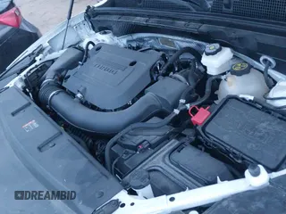 ✅ 2022 Buick Envision Preferred • VIN: LRBAZLR48ND124517 • Lot: 41912140. Wystawiony na IAAI z przebiegiem 18 940 mil. Bezpłatny archiwum sprzedaży aukcyjnych z USA i szczegółowy raport historii pojazdu na DreamBid. Zdjęcie 19.